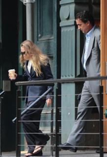 Mary-Kate Olsen feet photo thumbnail