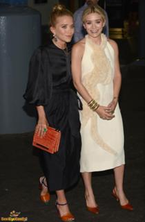 Mary-Kate Olsen feet photo thumbnail