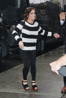 Mary Lou Retton feet photo 1