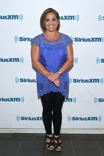 Mary Lou Retton feet photo 12