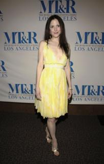 Mary-Louise Parker feet photo thumbnail