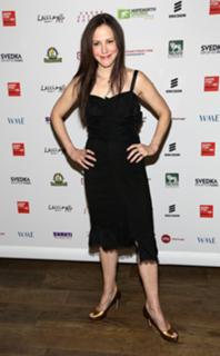 Mary-Louise Parker feet photo thumbnail