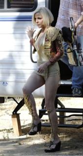 Mary-Louise Parker feet photo thumbnail