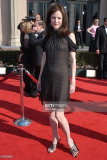 Mary-Louise Parker feet photo thumbnail