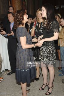 Mary-Louise Parker feet photo thumbnail