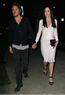 Mary-Louise Parker feet photo thumbnail
