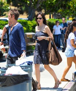 Mary-Louise Parker feet photo thumbnail