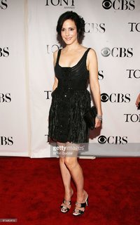 Mary-Louise Parker feet photo thumbnail