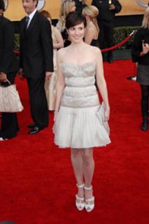 Mary-Louise Parker feet photo thumbnail