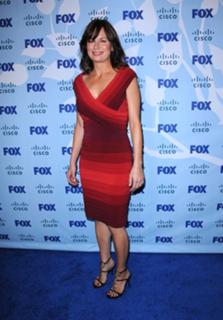 Mary Lynn Rajskub feet photo thumbnail