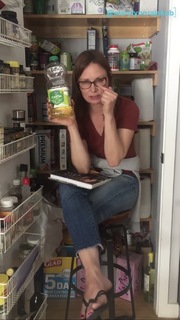 Mary Lynn Rajskub feet photo thumbnail