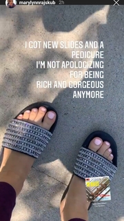 Mary Lynn Rajskub feet photo thumbnail