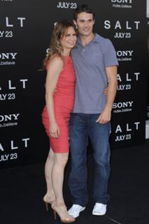Mary Lynn Rajskub feet photo thumbnail