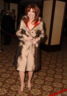 Mary McDonnell feet photo thumbnail