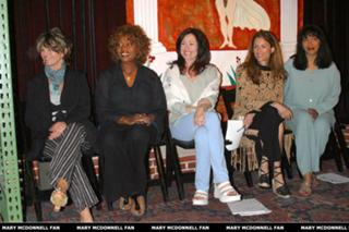 Mary McDonnell feet photo thumbnail