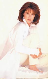Mary McDonnell feet photo thumbnail