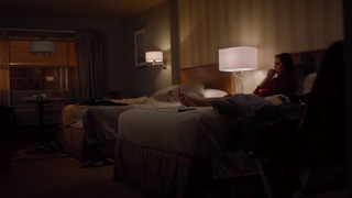 Mary Mouser feet photo thumbnail