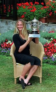 Mary Pierce feet photo 13