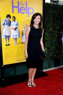 Mary Steenburgen feet photo thumbnail