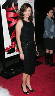 Mary Steenburgen feet photo thumbnail