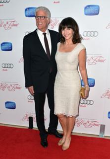Mary Steenburgen feet photo thumbnail