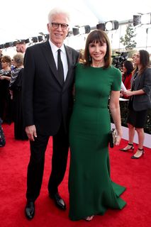 Mary Steenburgen feet photo thumbnail