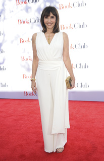 Mary Steenburgen feet photo thumbnail