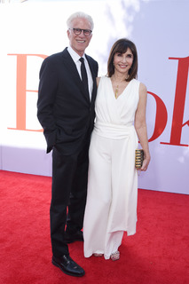 Mary Steenburgen feet photo thumbnail