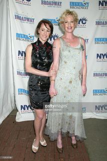 Mary Stuart Masterson feet photo 15