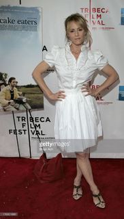 Mary Stuart Masterson feet photo 11