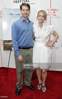 Mary Stuart Masterson feet photo 10