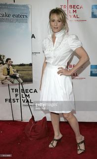 Mary Stuart Masterson feet photo 19