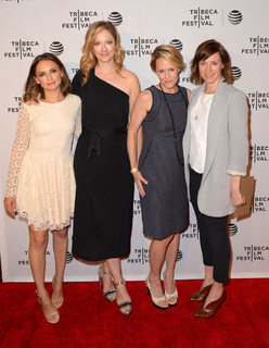 Mary Stuart Masterson feet photo 3