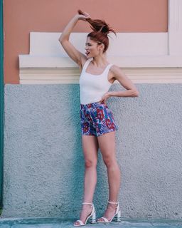 Mary Synatsaki feet photo thumbnail