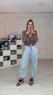 Mary Synatsaki feet photo thumbnail