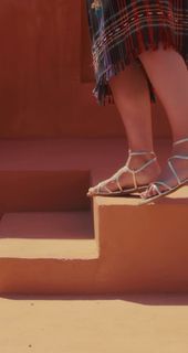 Mary Synatsaki feet photo thumbnail