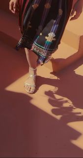 Mary Synatsaki feet photo thumbnail
