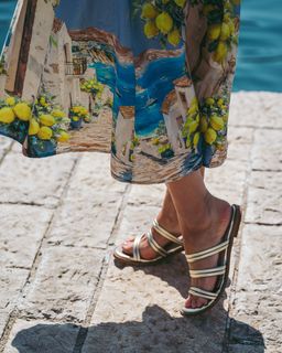 Mary Synatsaki feet photo 1