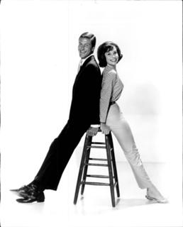 Mary Tyler Moore feet photo thumbnail