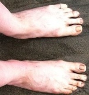 Mary Wiseman feet photo 10