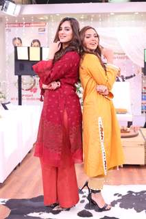 Maryam Noor Sheikh feet photo 12