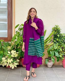 Maryam Noor Sheikh feet photo 15