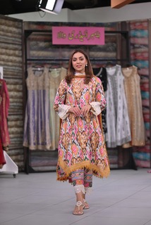 Maryam Noor Sheikh feet photo 15