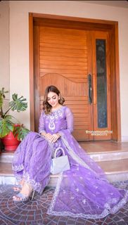 Maryam Noor Sheikh feet photo 13