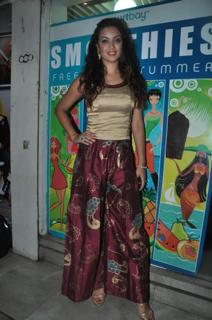 Maryam Zakaria feet photo 10