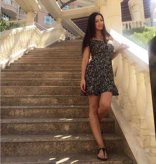 Maryam Zakaria feet photo 9