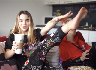 Maryana Ro feet photo 17