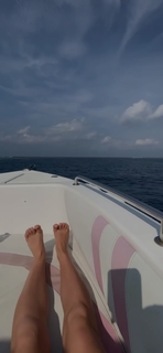 Maryana Ro feet photo 18