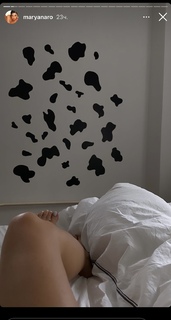 Maryana Ro feet photo 11