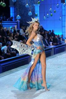 Maryna Linchuk feet photo 10